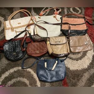 Bundle of women’s purses/bags